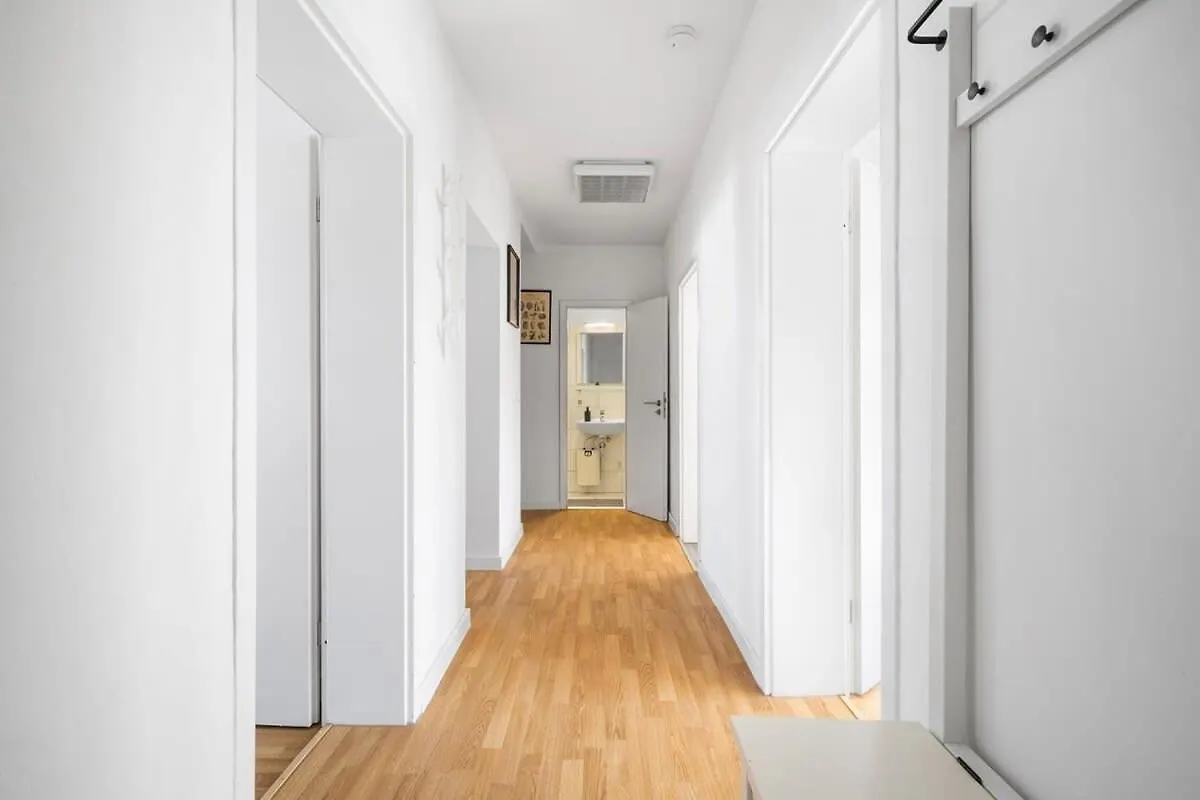 Munich Gem - 2 Bedroom Alpine View Tranquility